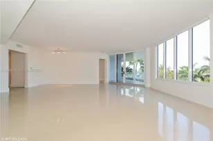 21200 Point Pl, Aventura, FL 33180 - Photo 3
