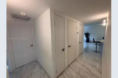 10101 E Bay Harbor Dr #309, Bay Harbor Islands, FL 33154 - Photo 9