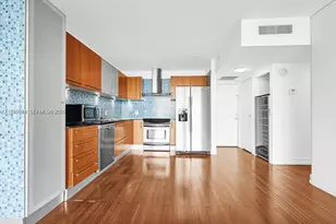 100 Bayview Dr, Sunny Isles Beach, FL 33160 - Photo 11