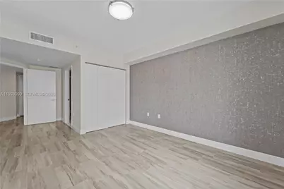 300 Sunny Isles Blvd #4-1107, Sunny Isles Beach, FL 33160 - Photo 17