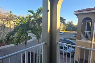 5818 Hampton Hills Blvd, Tamarac, FL 33321 - Photo 31