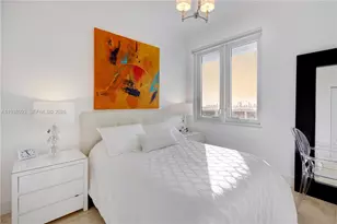 2301 Collins Ave, Miami Beach, FL 33139 - Photo 17