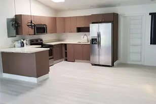 326 NE 118th St, Miami, FL 33161 - Photo 3