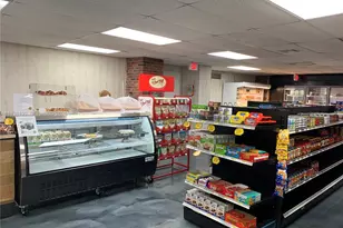 6039 Collins Ave, Miami Beach, FL 33140 - Photo 29