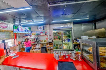 1910 SW 1st St, Miami, FL 33135 - Photo 17