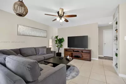 777 Riverside Dr #1517, Coral Springs, FL 33071 - Photo 3