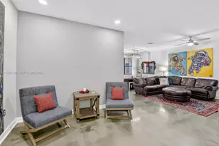 12140 Village Pl, Davie, FL 33325 - Photo 5