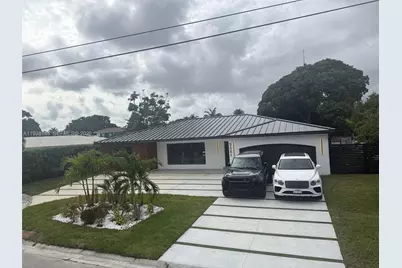 5561 NE 28th Ave, Fort Lauderdale, FL 33308 - Photo 1