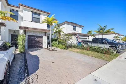 25418 SW 108th Ct, Homestead, FL 33032 - Photo 3