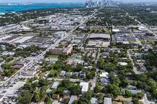 131 NE 77th St, Miami, FL 33138 - Photo 17