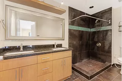 8460 Menteith Ter, Miami Lakes, FL 33016 - Photo 13