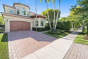 1490 Cleveland Rd, Miami Beach, FL 33141 - Photo 1