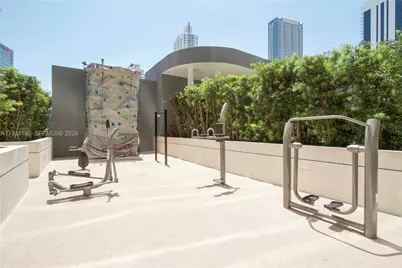 801 S Miami Ave #5410, Miami, FL 33130 - Photo 43