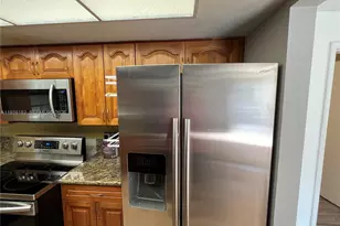 7521 W Sunrise Blvd, Plantation, FL 33313 - Photo 3