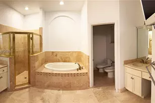 2640 Fairways Dr, Homestead, FL 33035 - Photo 13