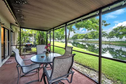 7702 NW 60th St, Tamarac, FL 33321 - Photo 21