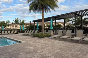 10323 W 34th Ln, Hialeah, FL 33018 - Photo 31