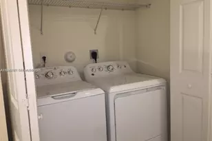 10323 W 34th Ln, Hialeah, FL 33018 - Photo 13