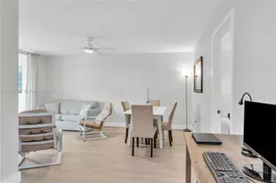 9091 Lime Bay Blvd, Tamarac, FL 33321 - Photo 9