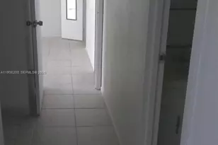 [Address not provided], Hallandale Beach, FL 33009 - Photo 17
