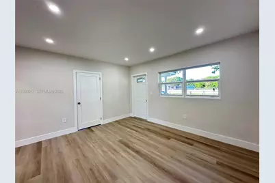 1100 Opa Locka Blvd, Miami, FL 33168 - Photo 5