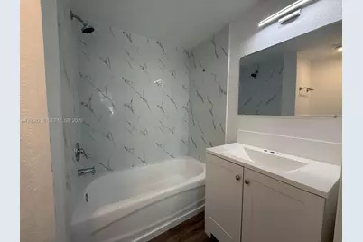 424 NW 84th St #424, Miami, FL 33150 - Photo 11