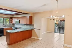 6385 SW 25th St, Miami, FL 33155 - Photo 9