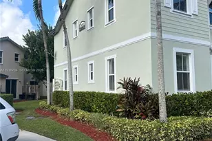 2853 SE 1st Dr, Homestead, FL 33033 - Photo 5