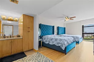 3675 N Country Club Dr, Aventura, FL 33180 - Photo 23