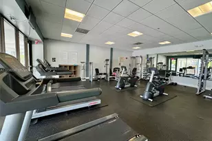 3675 N Country Club Dr, Aventura, FL 33180 - Photo 59