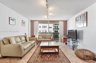 6039 Collins Ave, Miami Beach, FL 33140 - Photo 7