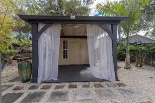 3522 SW 25th St, Miami, FL 33133 - Photo 37