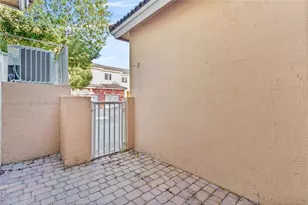 2332 SE 16th Pl, Homestead, FL 33035 - Photo 37