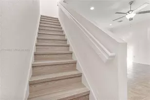 2332 SE 16th Pl, Homestead, FL 33035 - Photo 15