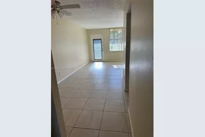 8851 Sunrise Lakes Blvd #112, Sunrise, FL 33322 - Photo 5