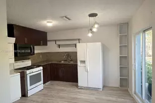 2671 NW 87th Ln, Sunrise, FL 33322 - Photo 11