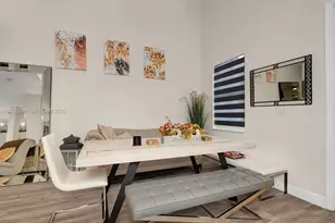 13564 NW 7th St, Pembroke Pines, FL 33028 - Photo 5