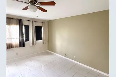 300 NE 14th Ave #404, Hallandale Beach, FL 33009 - Photo 9