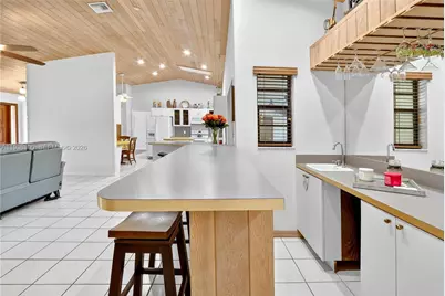 9995 SW 126th Ter, Miami, FL 33176 - Photo 9