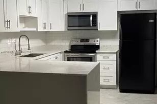 1640 NE 33rd St, Pompano Beach, FL 33064 - Photo 3