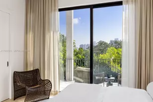 92 SW 28th Rd, Miami, FL 33129 - Photo 19