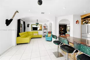 8935 NW 164th St, Miami Lakes, FL 33018 - Photo 13