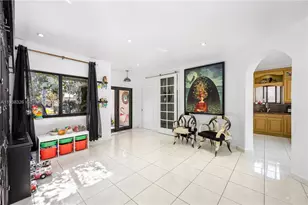 8935 NW 164th St, Miami Lakes, FL 33018 - Photo 5