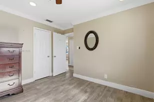 5723 NW 87th Ave, Tamarac, FL 33321 - Photo 17