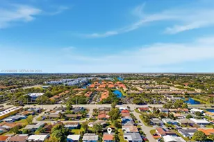 5723 NW 87th Ave, Tamarac, FL 33321 - Photo 25