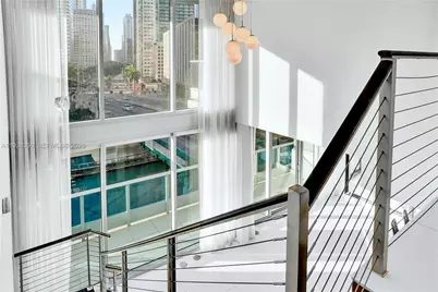 200 Biscayne Boulevard Way #503, Miami, FL 33131 - Photo 3