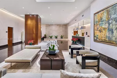 200 Biscayne Boulevard Way #503, Miami, FL 33131 - Photo 29