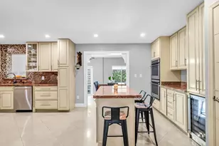 3809 SW 142nd Ave, Miami, FL 33175 - Photo 11