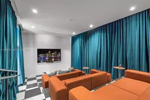 11 NE 6th St, Miami, FL 33132 - Photo 33