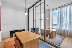 11 NE 6th St, Miami, FL 33132 - Photo 29